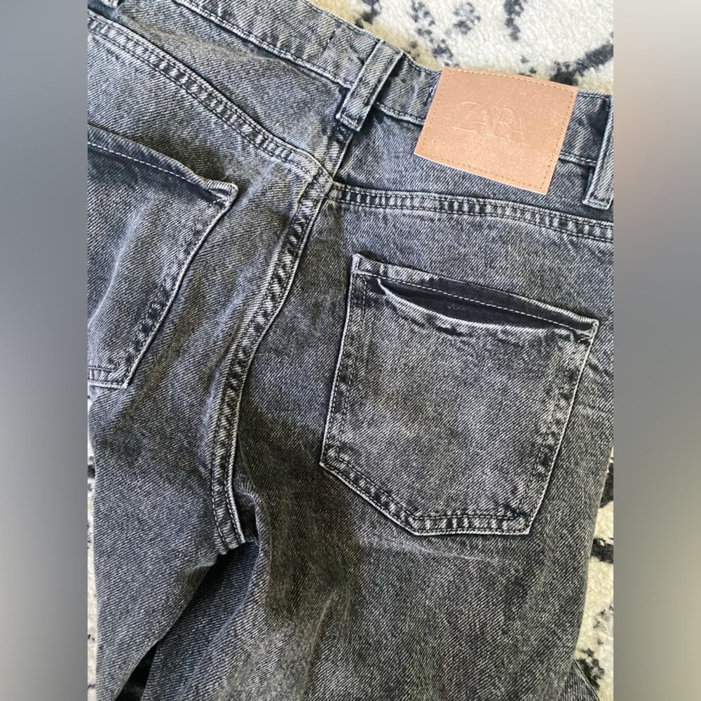 NWOT ZARA Womens black denim jeans US 2 EUR 34 - Picture 2 of 3